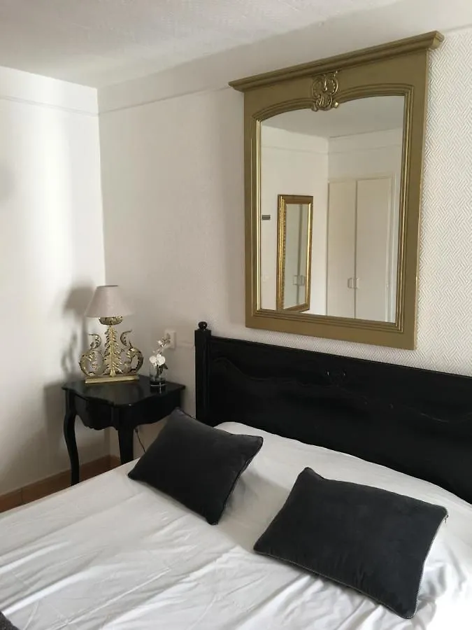 **  Hotel Le Mistral Marsilya Fransa