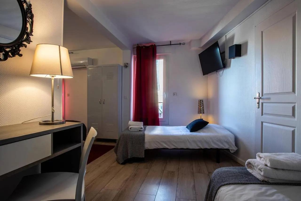 Hotel Le Mistral Marsilya 2*,  Fransa