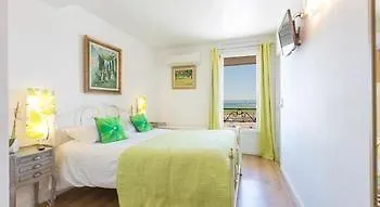 Hotel Le Mistral Marsilya