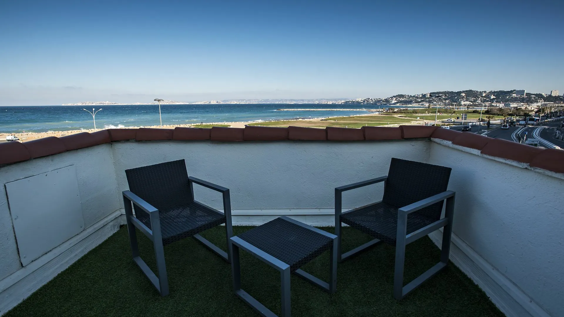 Hotel Le Mistral Marsilya 2*,  Fransa