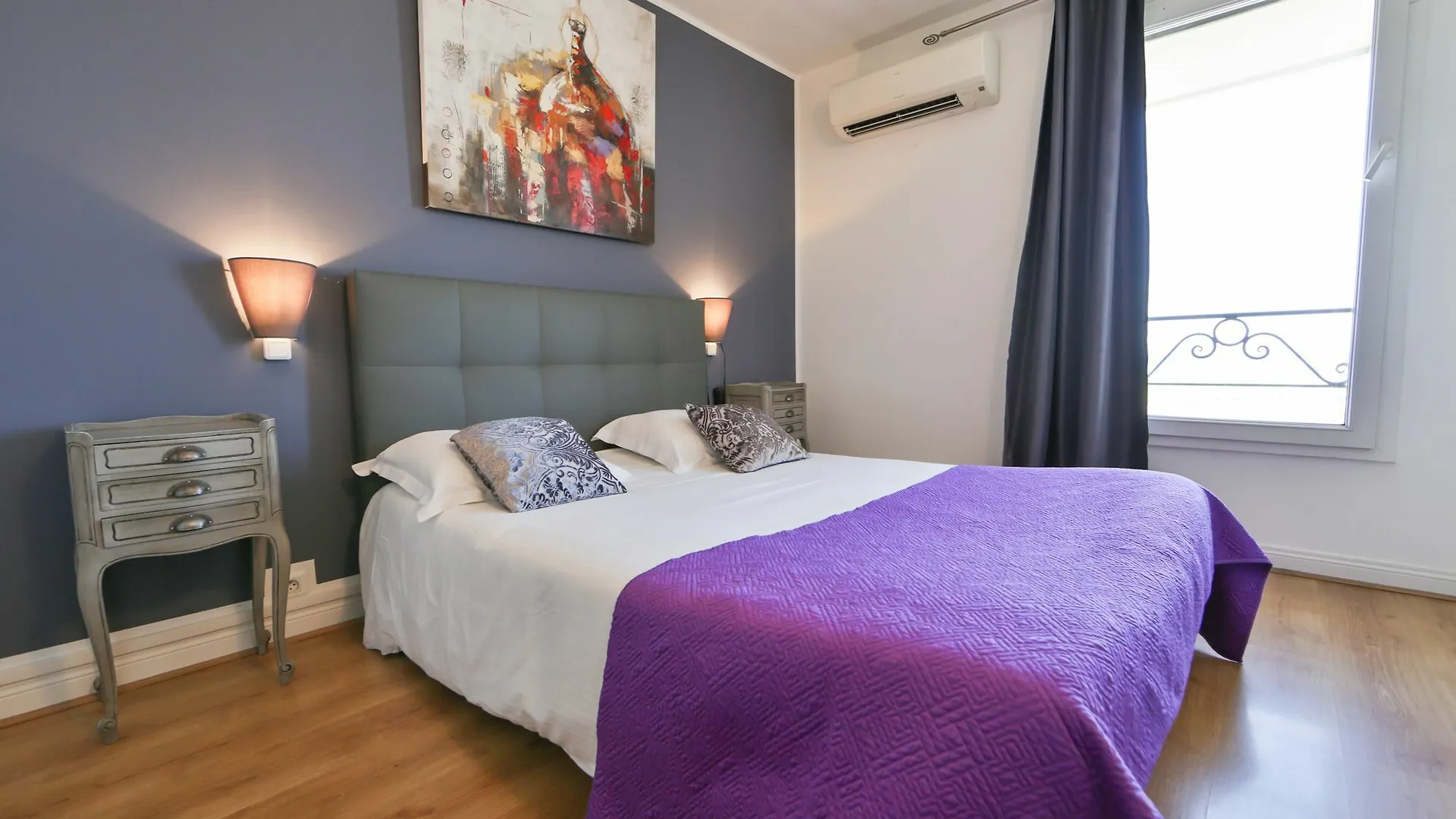 Hotel Le Mistral Marsilya