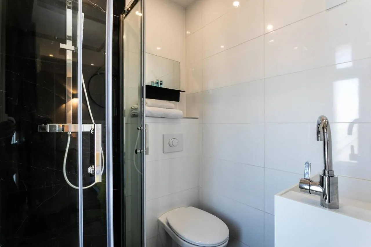 **  Hotel Le Mistral Marsilya Fransa