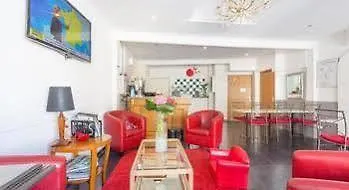 ** Hotel Hôtel Le Mistral Marselha França